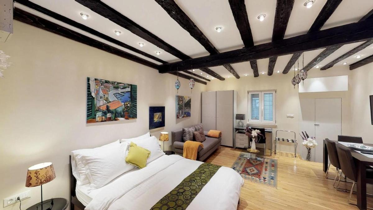 Diocletian Studio Apartments Split Exterior photo
